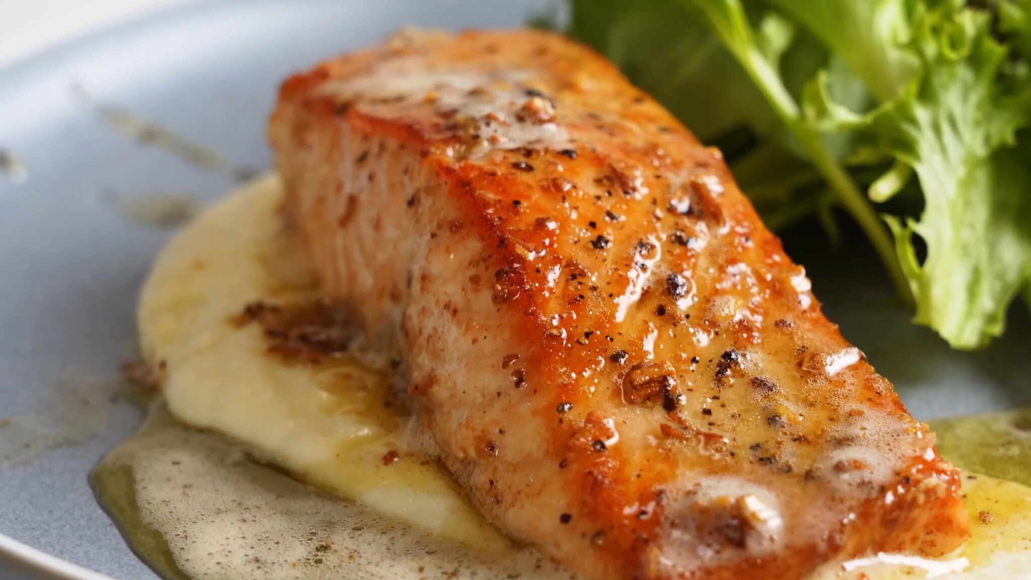 Garlic Herb Butter Salmon Seared